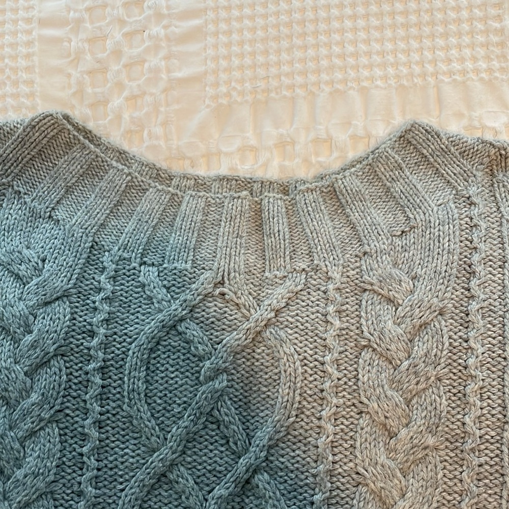 Express sweater - Picture 7 of 7